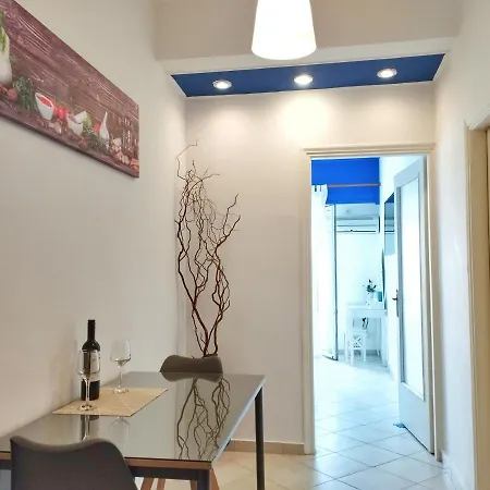 Cozycoast Apartment