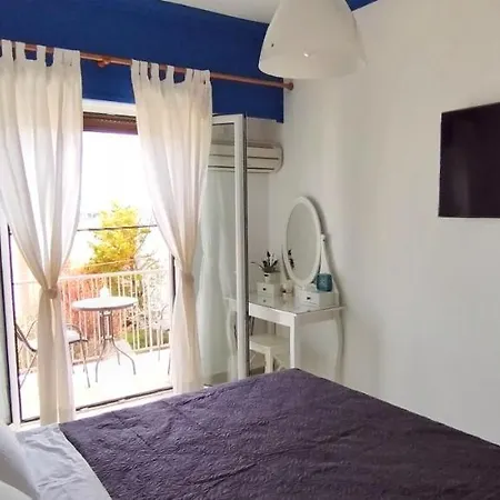 Cozycoast Apartment